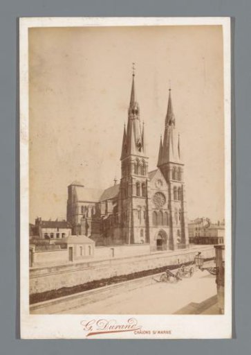View of the Notre-Dame-en-Vaux in Châlons-sur-Marne