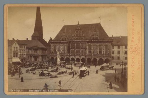 View of the Bremen Market Square with the Town Hall