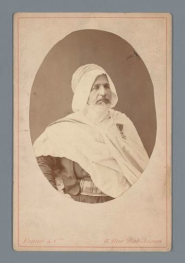 Portrait of an unknown Arab leader