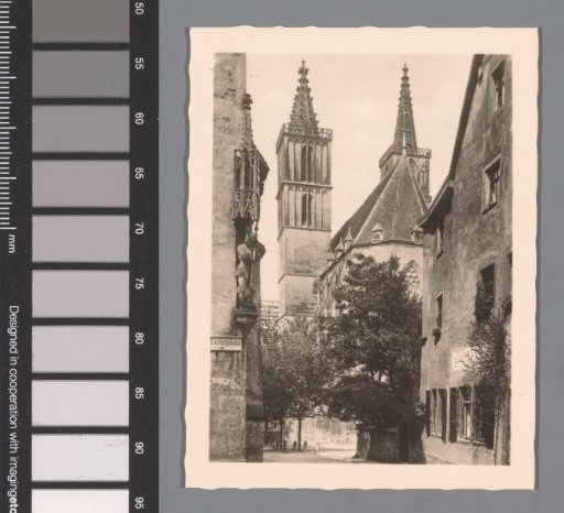 View of the Saint-Jakobs-Kirche in Rothenburg ob der Tauber
