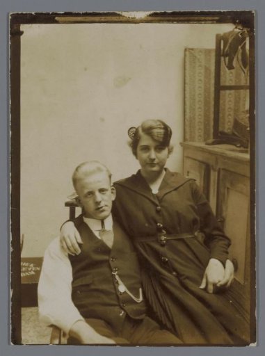 Portrait of an unknown man and woman in an interior