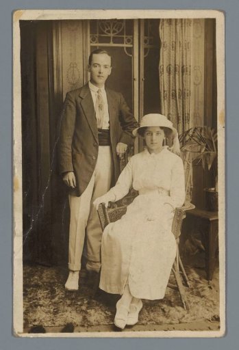 Portrait of an unknown married couple in wedding attire