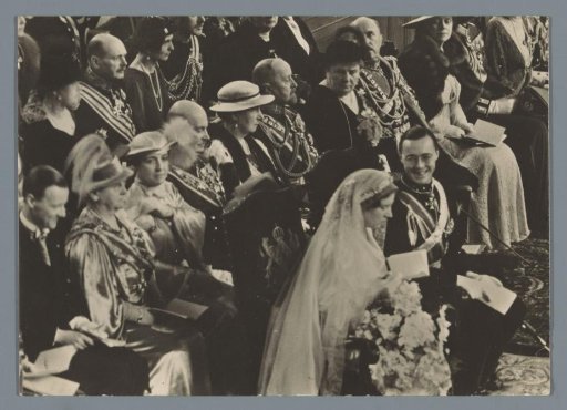 Wedding ceremony of Princess Juliana and Prince Bernhard in the Jacobskerk in The Hague on January 7, 1937