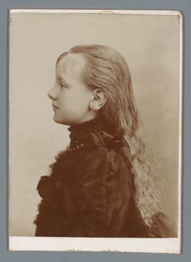 Portrait of Wilhelmina, Queen of the Netherlands, in mourning dress