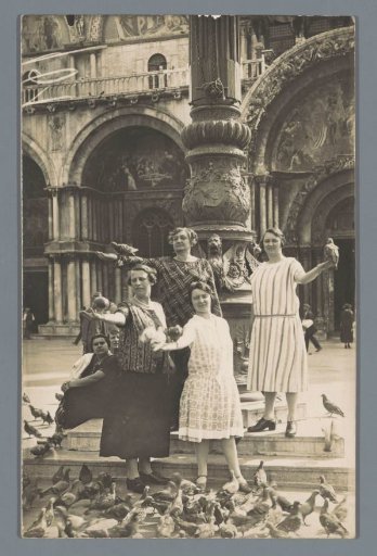 Four Unknown Women Feeding Pigeons on St. Mark's Square in Venice