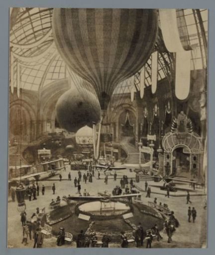 Arrangement of airships and aircraft during the Exposition Internationale de la Locomotion Aérienne in the Grand Palais in Paris