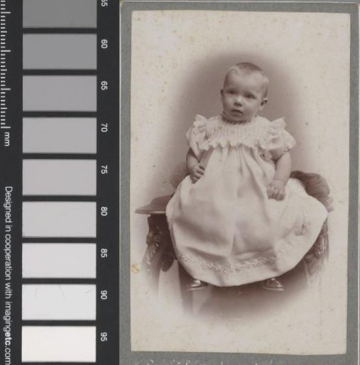 Portrait of an unknown infant, inscribed as the son of Gijs Kraaij