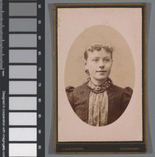 Portrait of Ienkje Gal