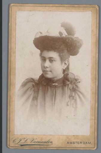 Portrait of an unknown woman with a hat