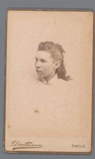 Portrait of Chris de Leeuw