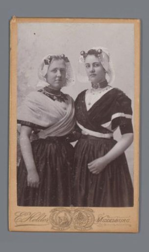 Portrait of two unknown women in Zeeland dress