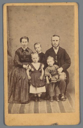 Portrait of the Nopper Family
