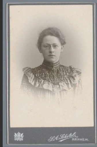 Portrait of Jo Bleekers