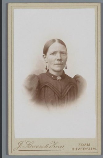 Portrait of an unidentified woman, inscribed as the wife of Dirk Ton