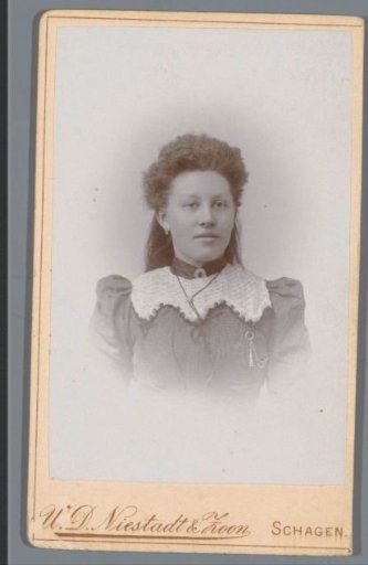 Portrait of Dina de Vos