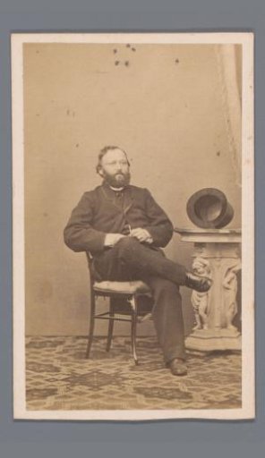 Portrait of an unknown man with hat