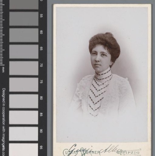 Portrait of Gusje Alkers