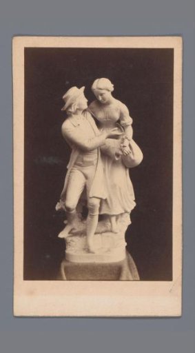 Sculpture of Hermann und Dorothea by Robert Cauer
