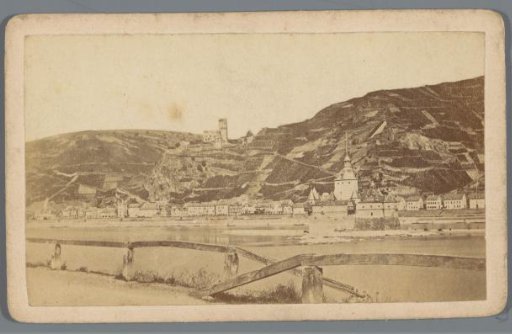 View of the village of Kaub and the castles of Gutenfels and Pfalzgrafenstein, Germany
