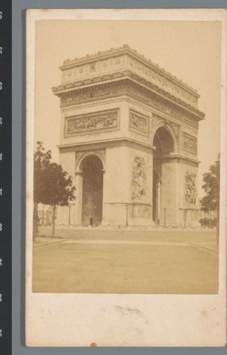 View of the Arc de Triomphe in Paris