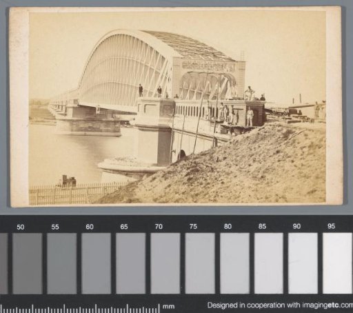 View of the Kuilenburg railway bridge at Culemborg