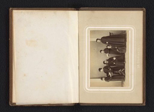 Portrait of six unknown pupils
