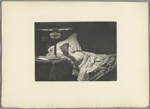 Slapende jonge vrouw