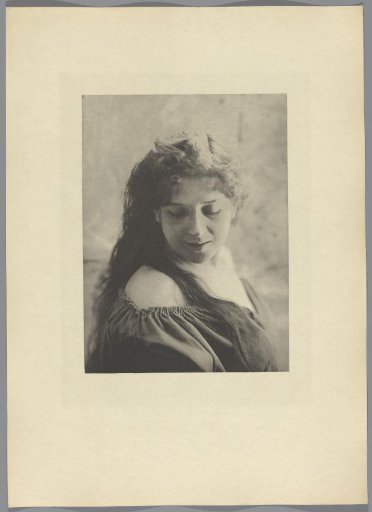 Portret van een onbekende jonge vrouw