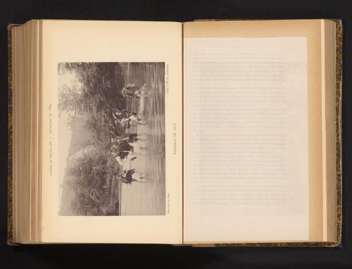 Group of men in the Lesse river