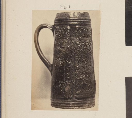 Earthenware jug at the Exhibition of Antiquities in Delft