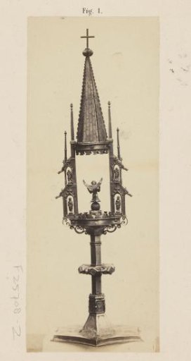 Gilded copper monstrance at the Exhibition of Antiquities in Delft