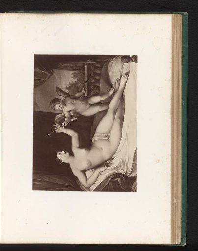 Photographic reproduction of the painting Venus and Amor by Guido Reni