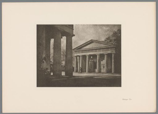 Reproduction of a gum print of the Ratinger Tor in Düsseldorf by Erwin Quedenfeldt