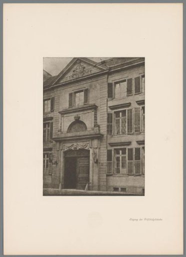 Reproduction of a gum print of the facade of the Statthalterpalais in Düsseldorf by Erwin Quedenfeldt