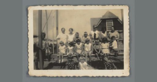 Group portrait of unknown children and women of the Mendel family