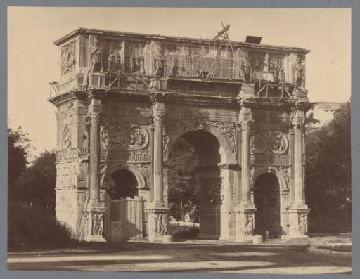 Rome, Arch of Constantine during restoration