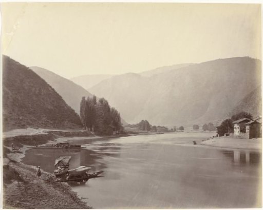 View down the Jhelum river near Baramulla, Jammu & Kashmir, India