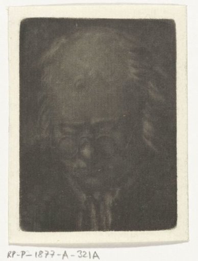 Head of a man with spectacles