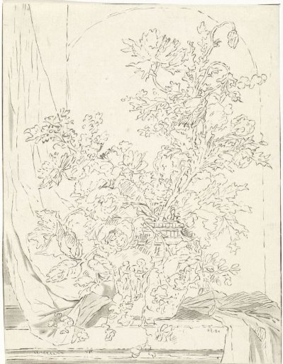 Vase with flowers in front of a niche