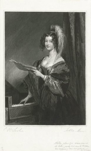 Lady before a keyboard