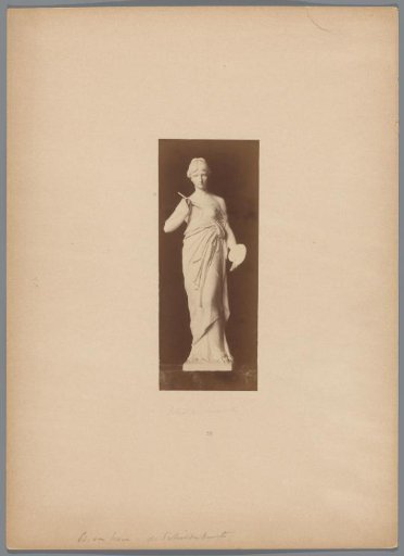 Photographic reproduction of the sculpture The Art of Painting by Bart van Hove