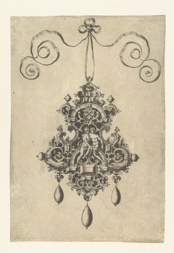 Pendant with a loving couple