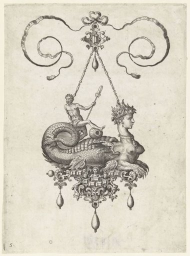 Pendant with a sphinx