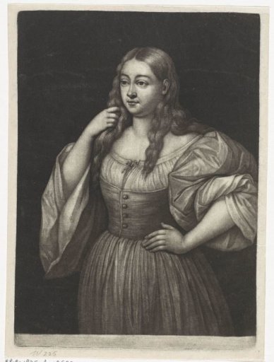 Young woman with loose hair