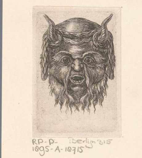 Mask with horns