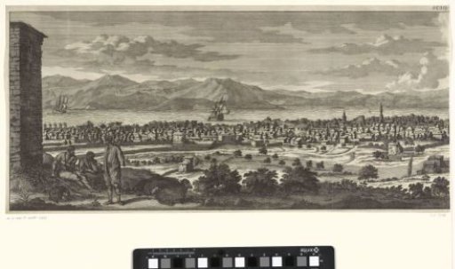 View of the city of Chios on the island of the same name (left plate)