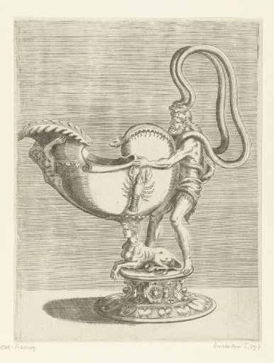 Nautilus bocal with a lobster on the belly