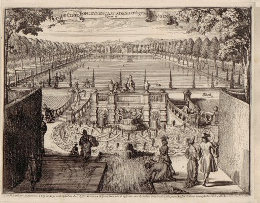 View of a waterfall/fountain before a large pond in the park of Palace Het Loo