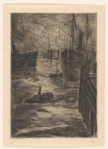 Ships in the harbour of Hamburg