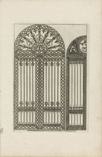 Gate with variant